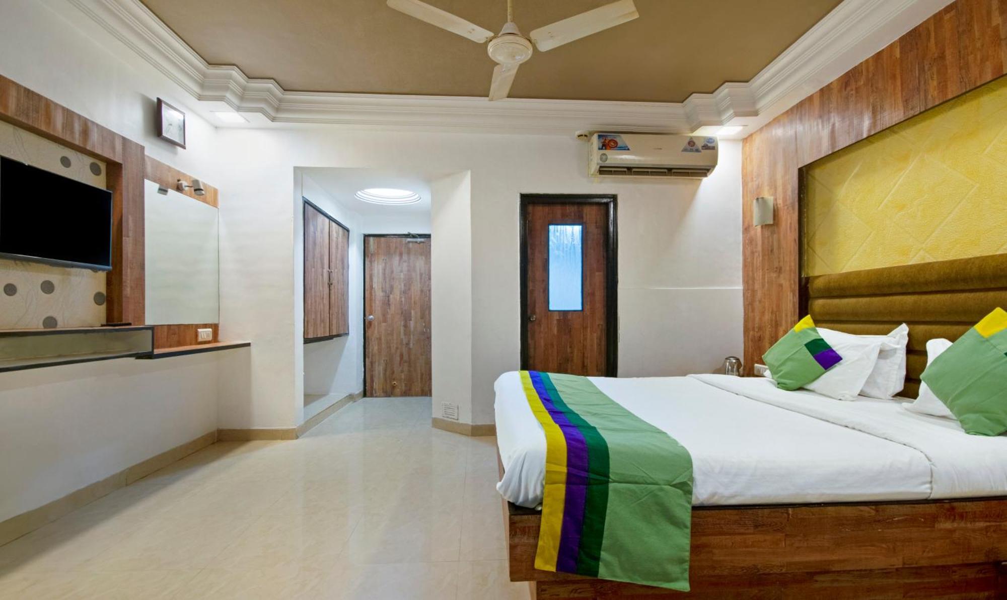 Itsy Hotels Shree Krishna Palace Ахмедабад Экстерьер фото
